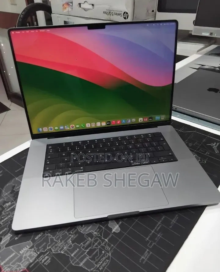 New Laptop Apple MacBook Pro 16GB Apple M4 Pro SSD 512GB