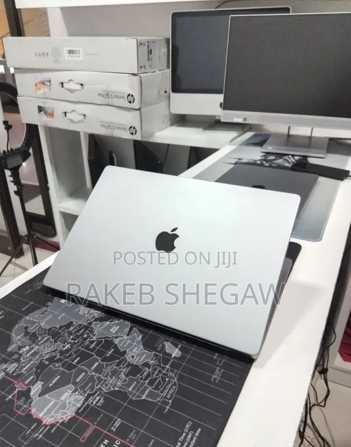 New Laptop Apple MacBook Pro 16GB Apple M4 Pro SSD 512GB