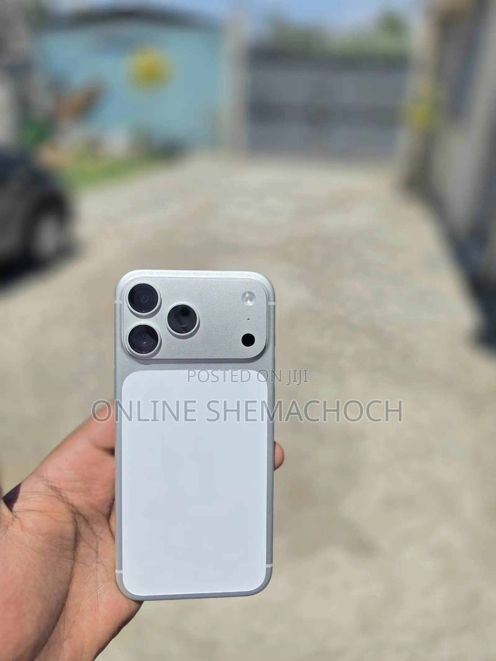 New Apple iPhone 17 Pro Max 256 GB Silver