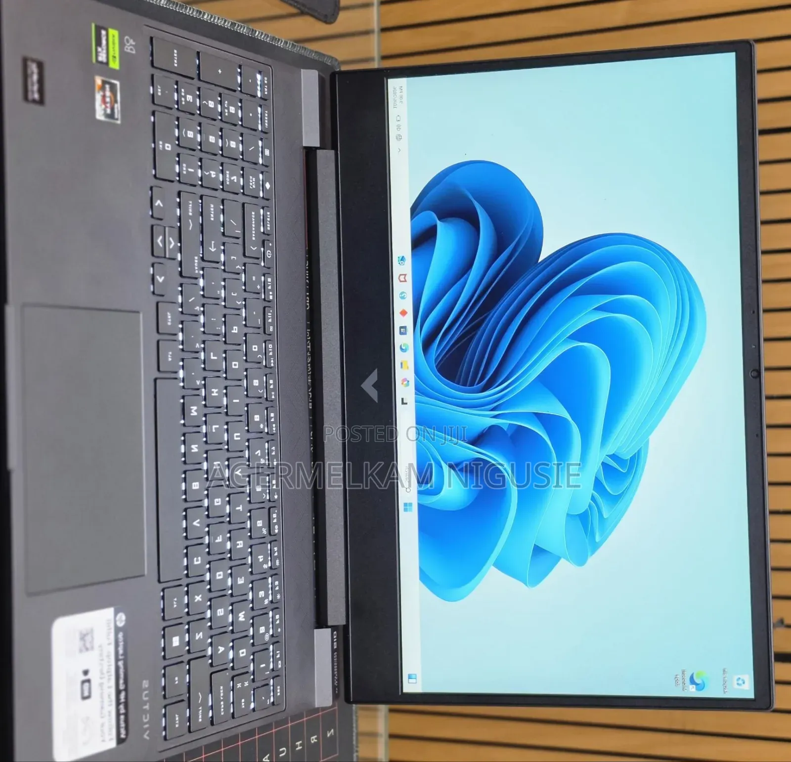 New Laptop HP Victus 15 8GB AMD Ryzen 5 SSD 512GB