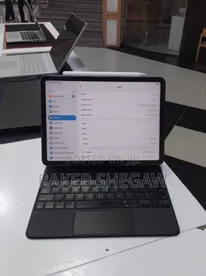 New Apple iPad Air 4 GB