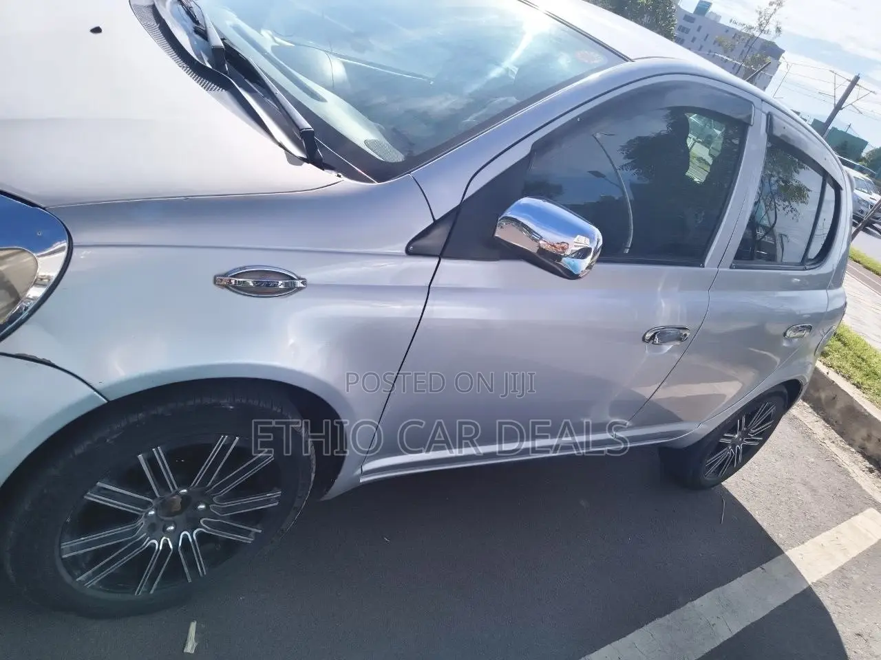 Toyota Vitz 2004 Silver