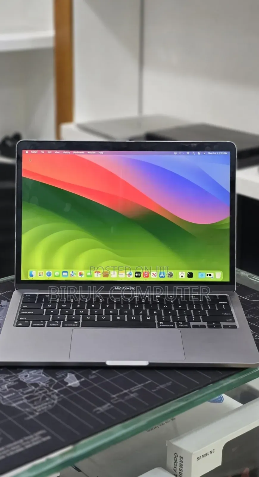 New Laptop Apple MacBook Pro 2021 M1 8GB Apple M1 Pro SSD 512GB