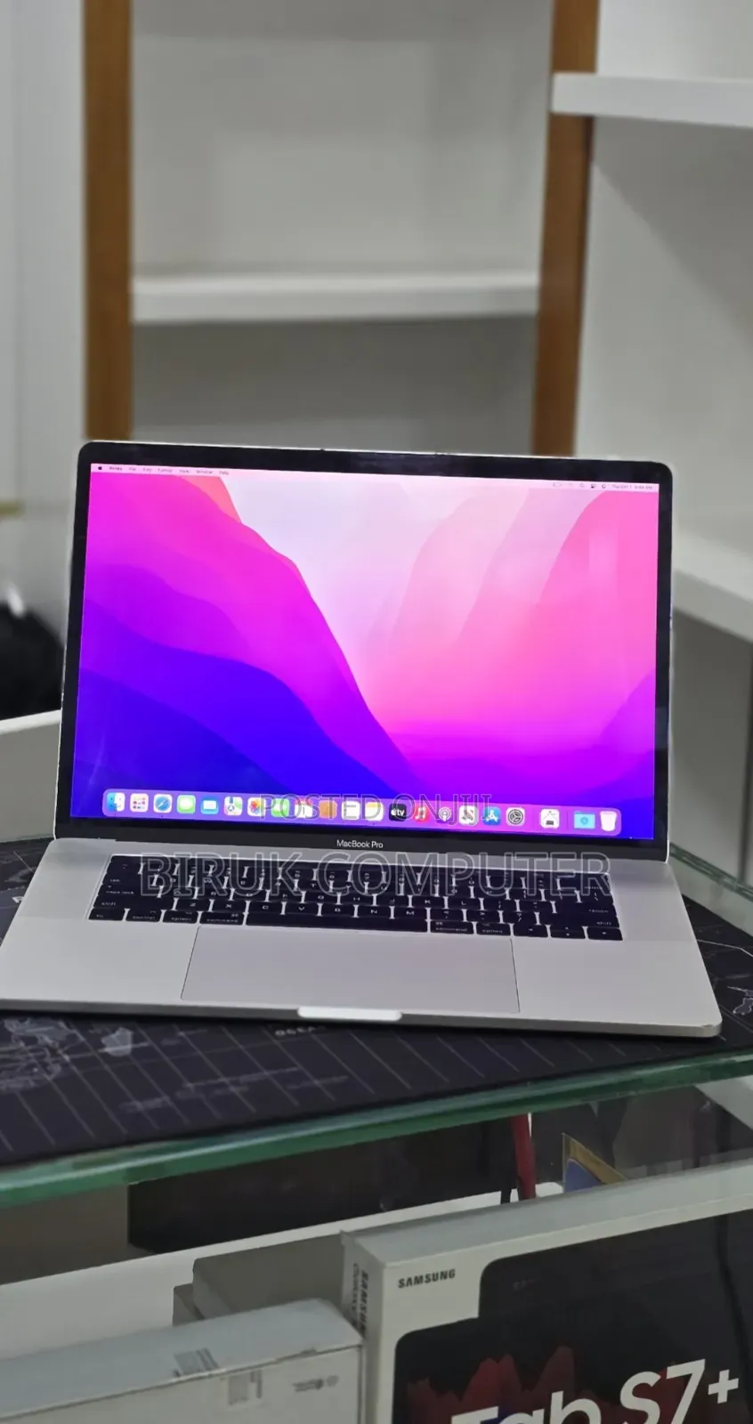 New Laptop Apple MacBook 2017 16GB Intel Core i7 SSD 512GB