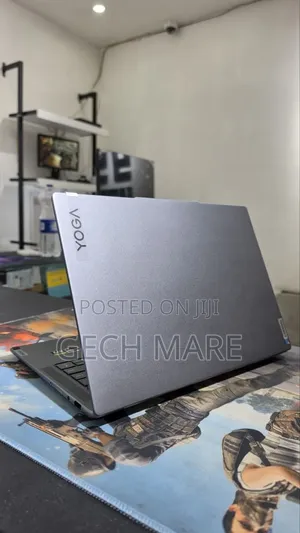 New Laptop Lenovo Yoga 7i 16GB AMD Ryzen 7 SSD 512GB
