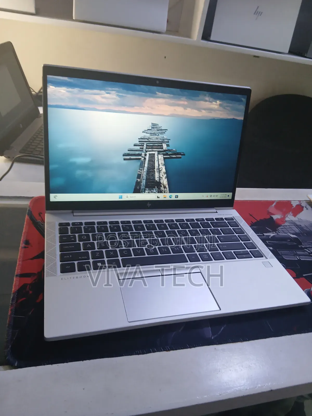 New Laptop HP EliteBook 840 G8 16GB Intel Core i7 SSD 512GB