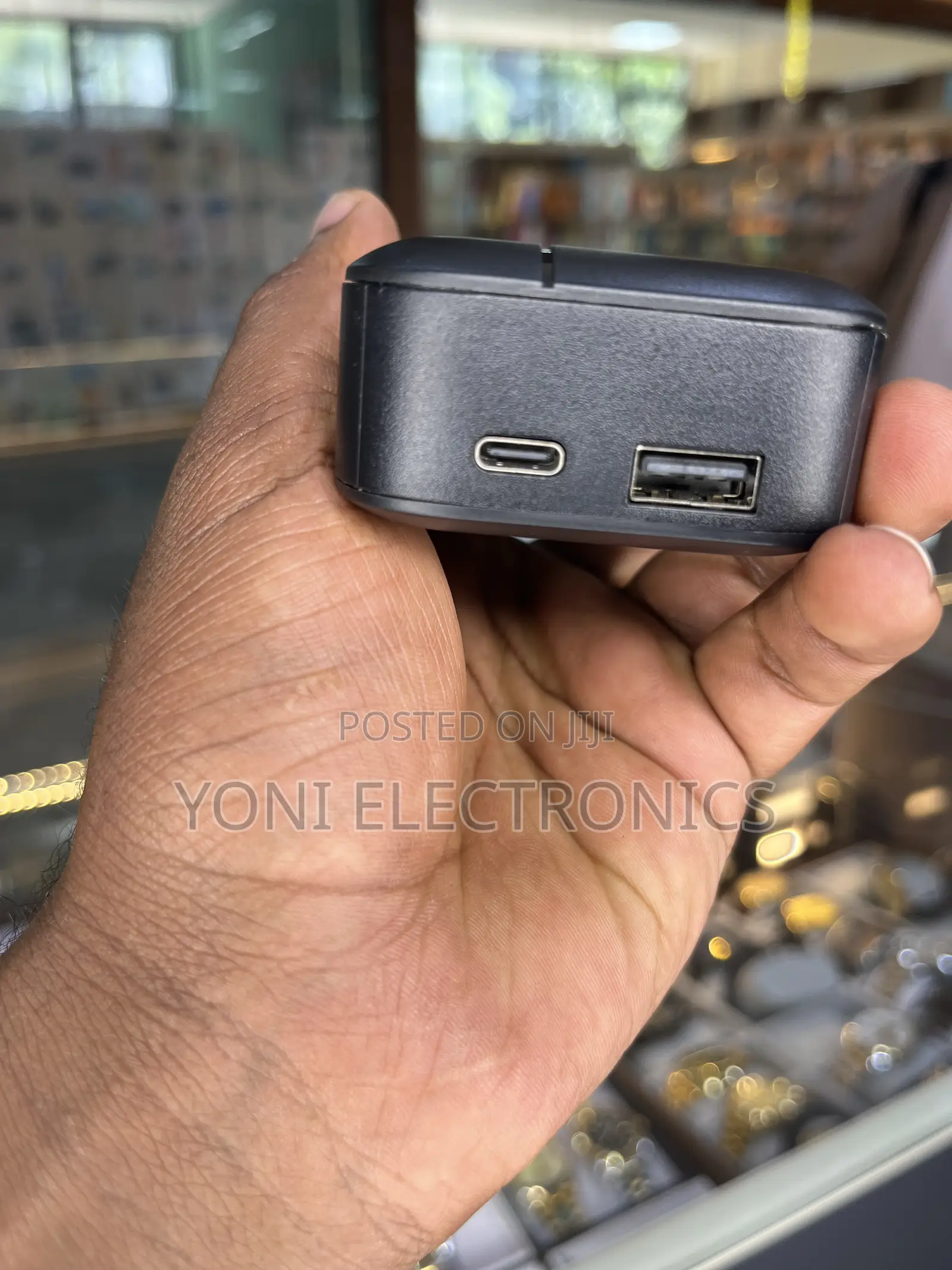 Rugga's 4G LTE Pocket WiFi Router & 10000mAh Powerbank