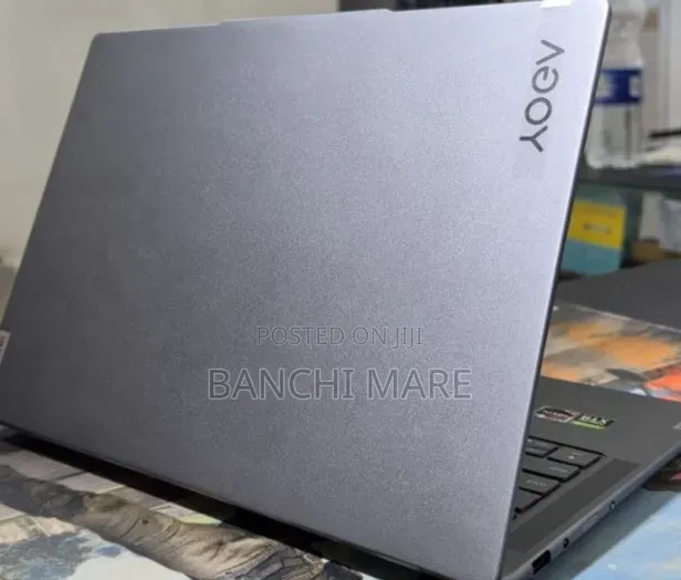 New Laptop Lenovo Yoga 7i 16GB AMD Ryzen 7 SSD 512GB