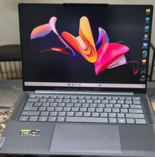New Laptop Lenovo Yoga 7i 16GB AMD Ryzen 7 SSD 512GB