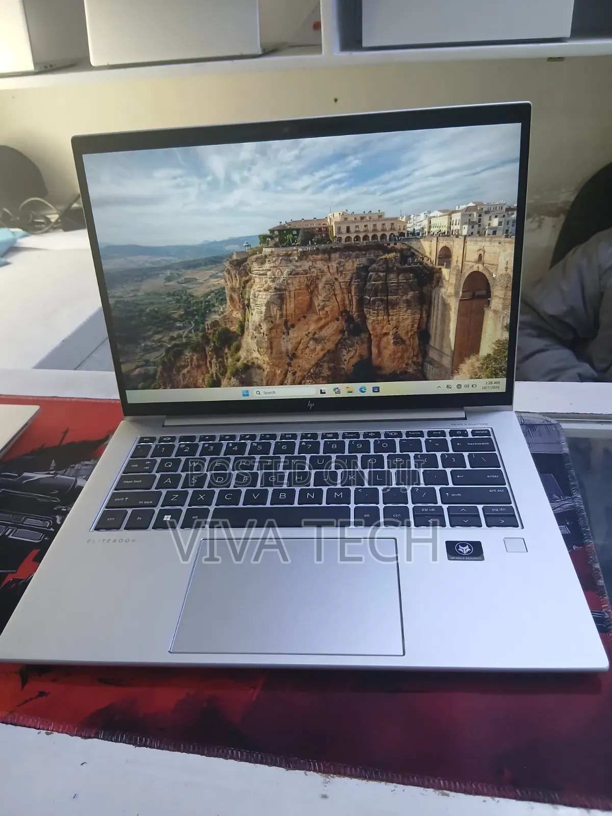 New Laptop HP EliteBook 840 G8 16GB Intel Core i7 SSD 512GB