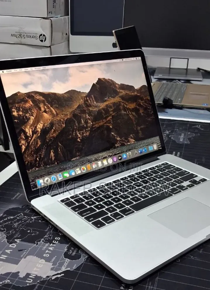 New Laptop Apple MacBook Pro 2014 16GB Intel Core i7 SSD 256GB