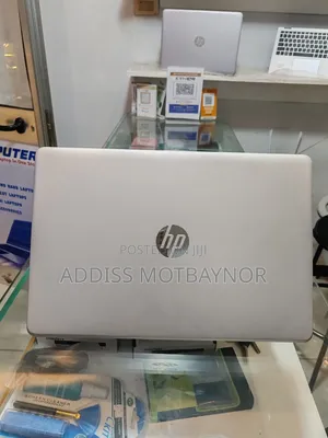 New Laptop HP Pavilion 15 8GB Intel Core i5 SSD 256GB