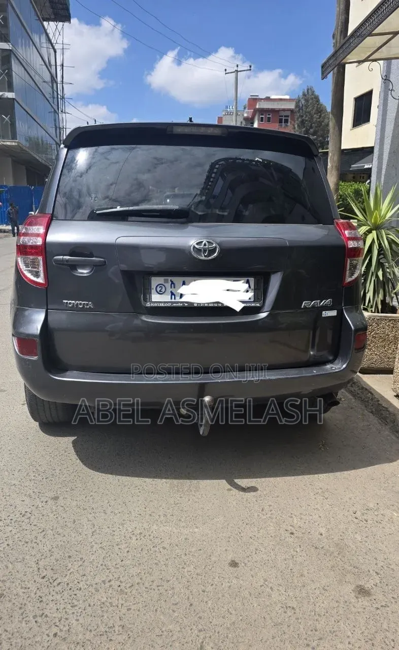 Toyota RAV4 2012 Black