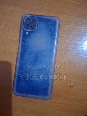 Samsung Galaxy A12 64 GB Blue