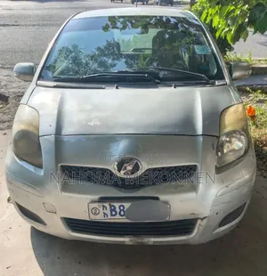 Toyota Yaris 2008 Silver
