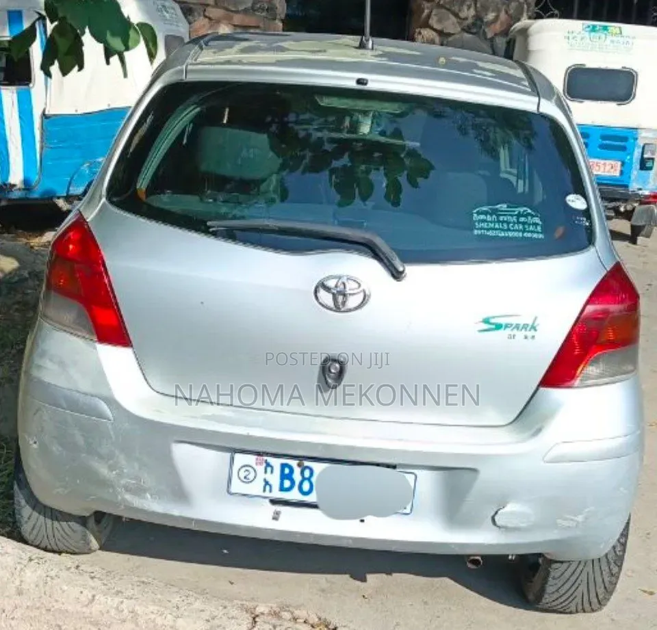 Toyota Yaris 2008 Silver