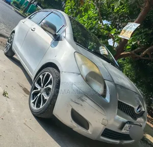 Toyota Yaris 2008 Silver