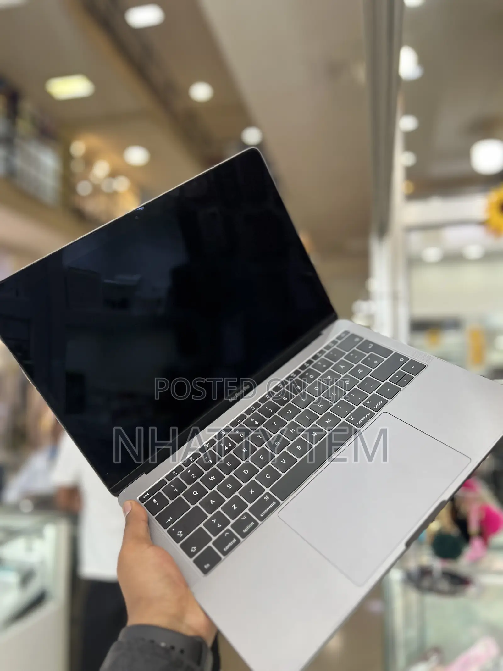 Laptop Apple MacBook Pro 2017 8GB Intel Core i5 SSD 256GB