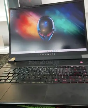 New Laptop Alienware M16 R1 16GB AMD Ryzen 9 SSD 1T
