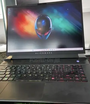 New Laptop Alienware M16 R1 16GB AMD Ryzen 9 SSD 1T