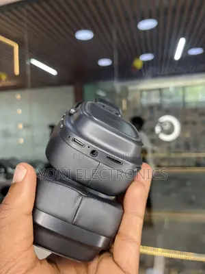 RUGGA'S Modern Hi-Fi Wireless Headphone