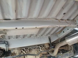Toyota HiAce 2011 White