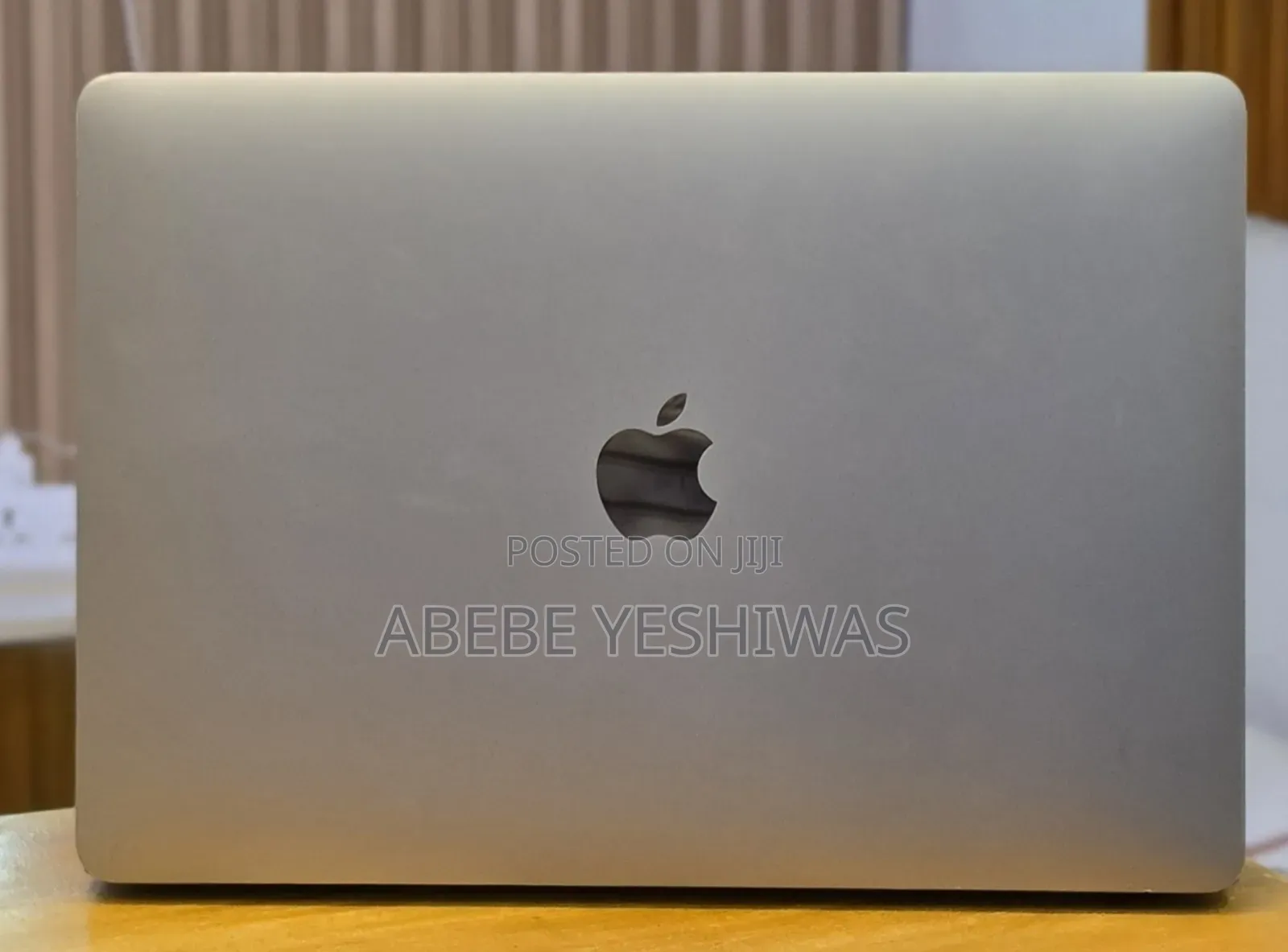 New Laptop Apple MacBook Air 2020 M1 16GB Apple M1 SSD 512GB