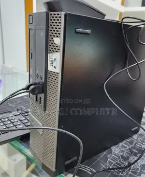 New Desktop Computer Dell OptiPlex 3020 4GB Intel Core i3 HDD 500GB