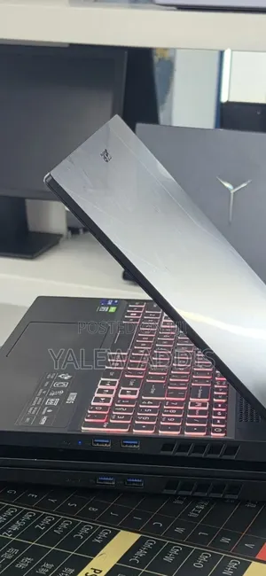 New Laptop Acer Nitro 5 16GB Intel Core i9 SSD 1T