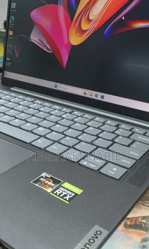 New Laptop Lenovo Yoga 7 15ITL5 16GB Intel Core i7 SSD 512GB