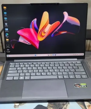 New Laptop Lenovo Yoga 7 15ITL5 16GB Intel Core i7 SSD 512GB