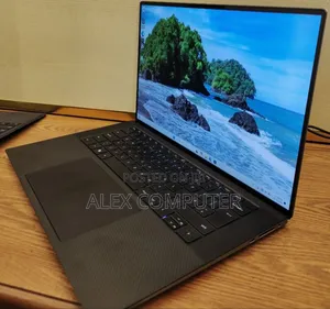 New Laptop Dell Precision 5570 16GB Intel Core i7 SSD 512GB
