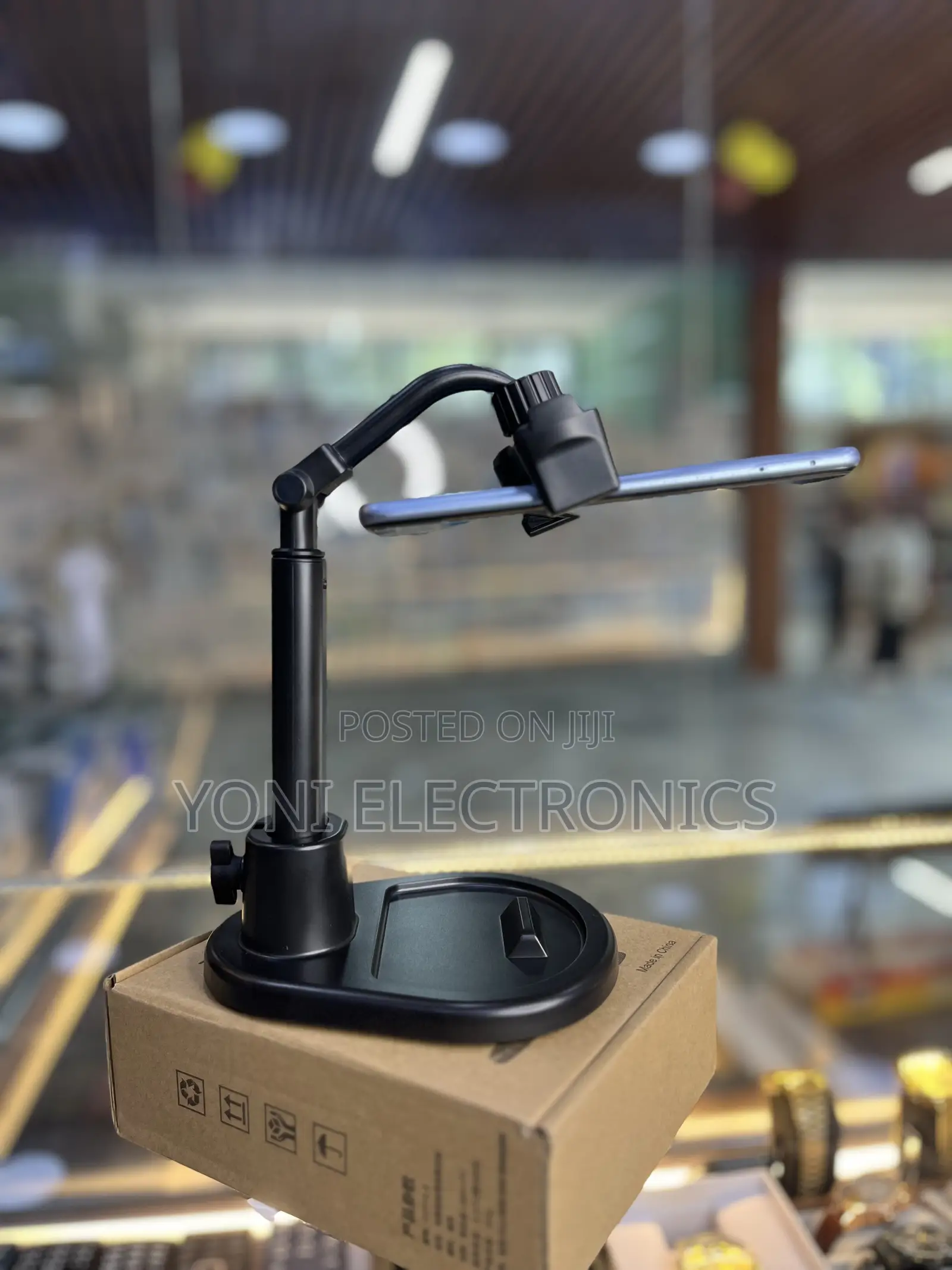 Adjustable Desk Stand for Live Broadcasting &High-Angle Overhead Shots
