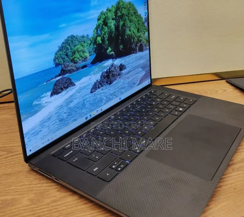 New Laptop Dell Precision 5570 16GB Intel Core i7 SSD 512GB