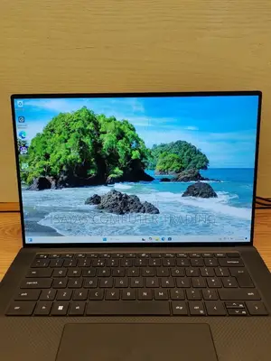 New Laptop Dell Precision 5570 16GB Intel Core i7 SSD 512GB