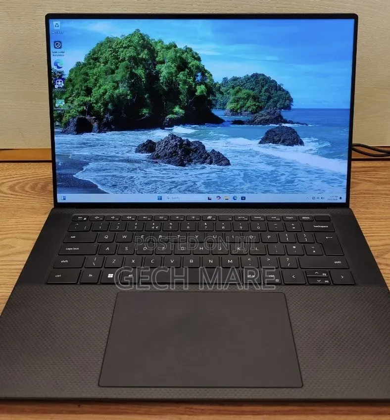 New Laptop Dell Precision 5540 16GB Intel Core i7 SSD 512GB