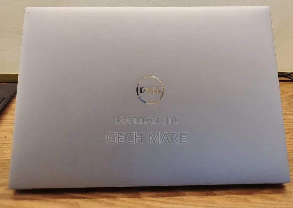 New Laptop Dell Precision 5540 16GB Intel Core i7 SSD 512GB