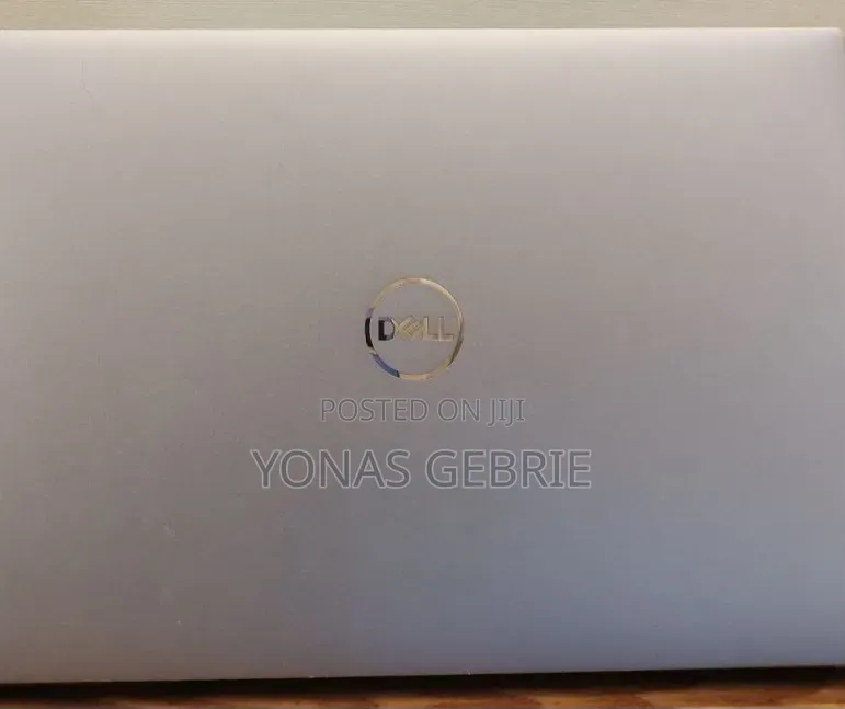 New Laptop Dell 16GB Intel Core i7 SSD 512GB