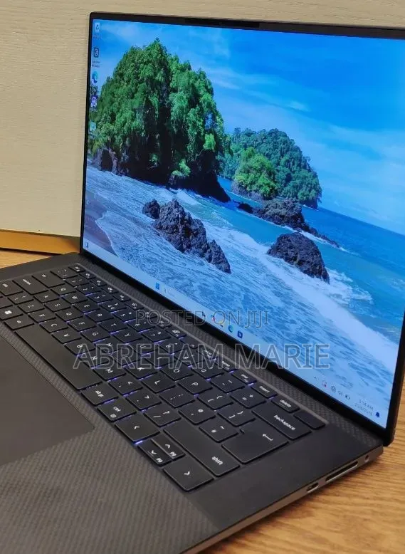 New Laptop Dell Precision 5570 16GB Intel Core i7 SSD 512GB