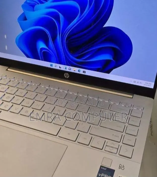 New Laptop HP 16GB Intel Core i5 SSD 512GB