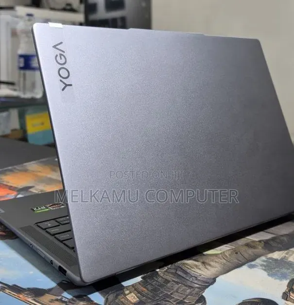 New Laptop Lenovo ThinkPad Yoga 16GB AMD Ryzen 7 SSD 512GB