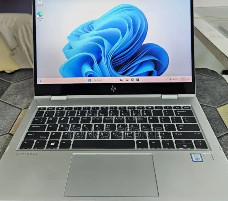 New Laptop HP EliteBook 830 16GB Intel Core i5 SSD 512GB