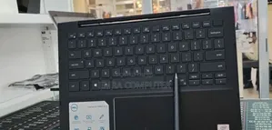 New Laptop Dell 16GB Intel Core i7 SSD 512GB