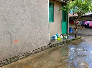 5bdrm House in Yeka for sale