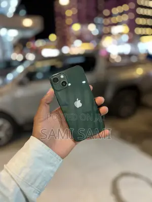 Apple iPhone 13 128 GB Green
