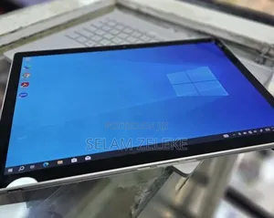 New Laptop Microsoft Surface Book 3 16GB Intel Core i7 SSD 256GB