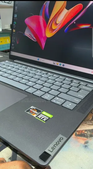 New Laptop Lenovo Yoga 7i 16GB AMD Ryzen 7 SSD 512GB