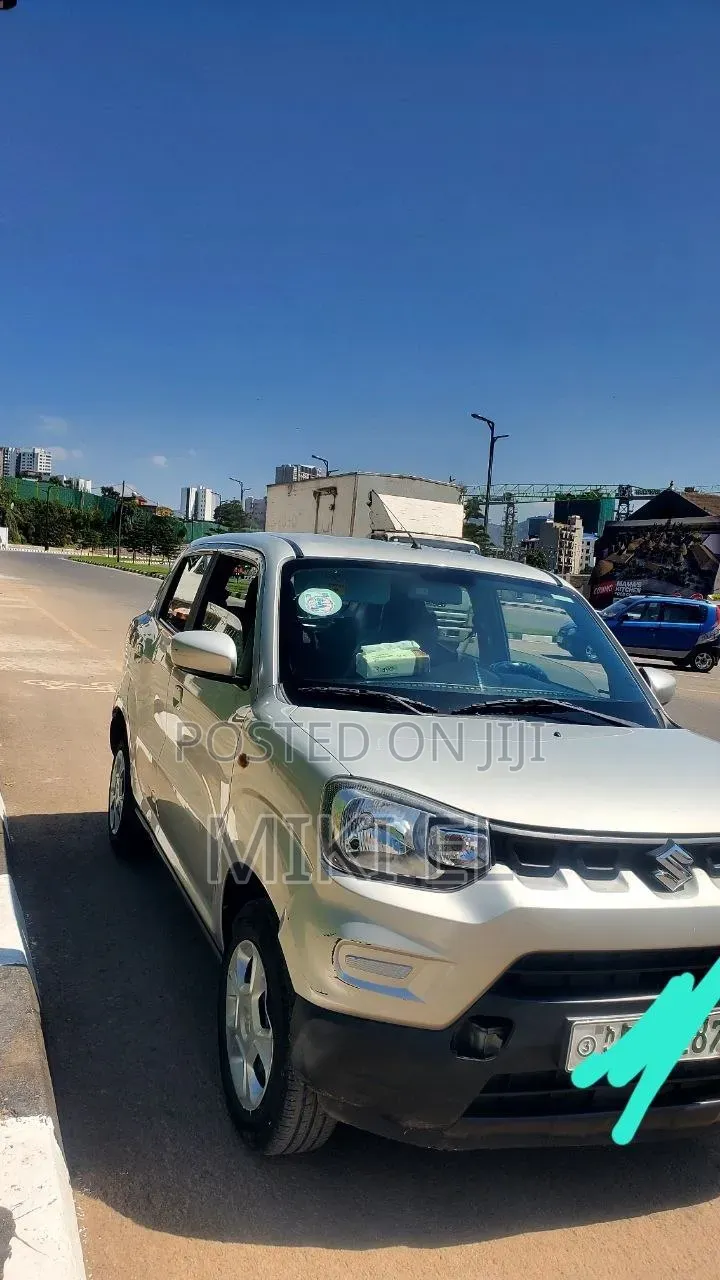 Suzuki S-Presso 2021 Silver