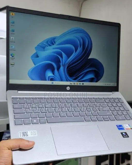 New Laptop HP Stream Notebook 16GB Intel Core i7 SSD 1T