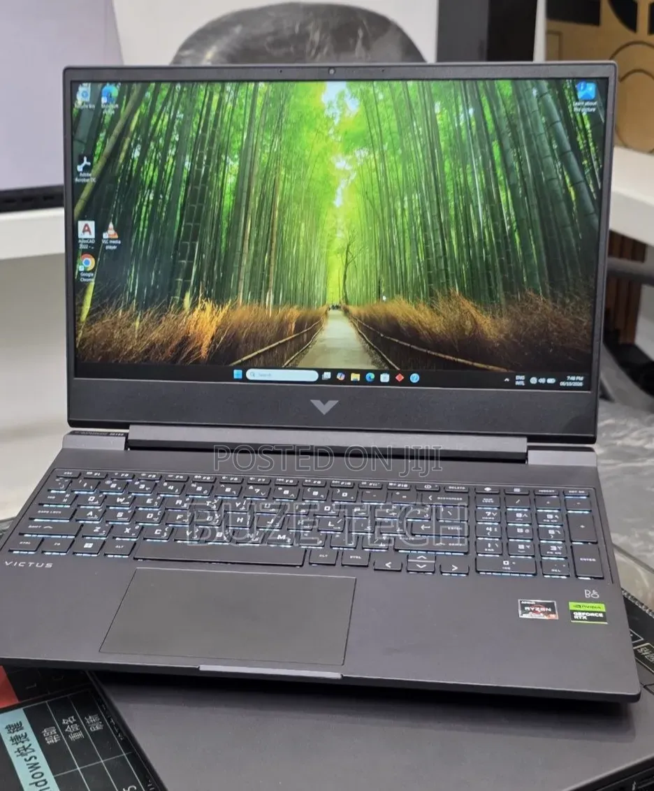 New Laptop HP Victus 15 8GB AMD Ryzen 5 SSD 512GB